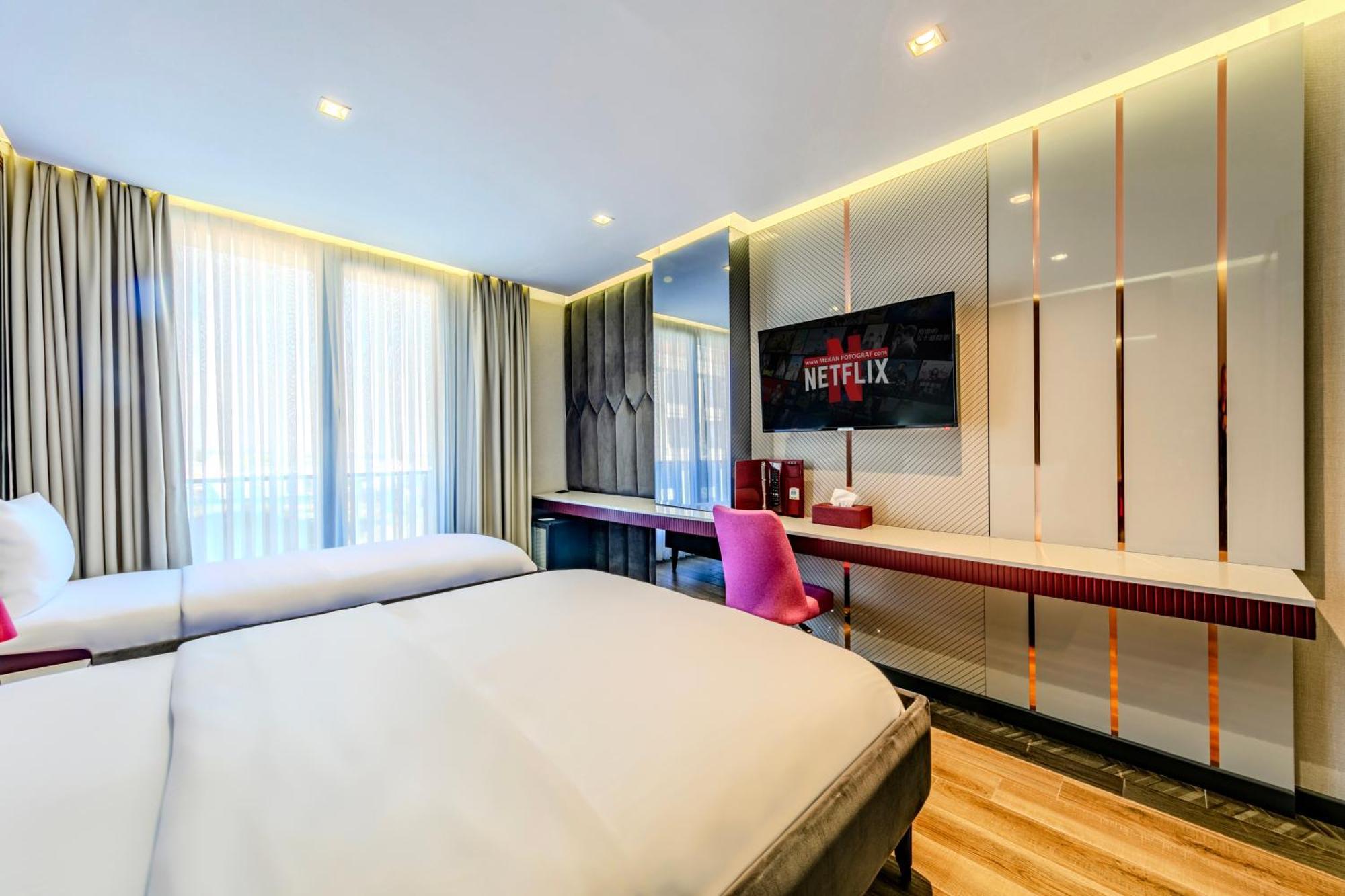 Heaven Premium Hotel Restaurant & Airport Shuttle Arnavutkoy Exterior photo