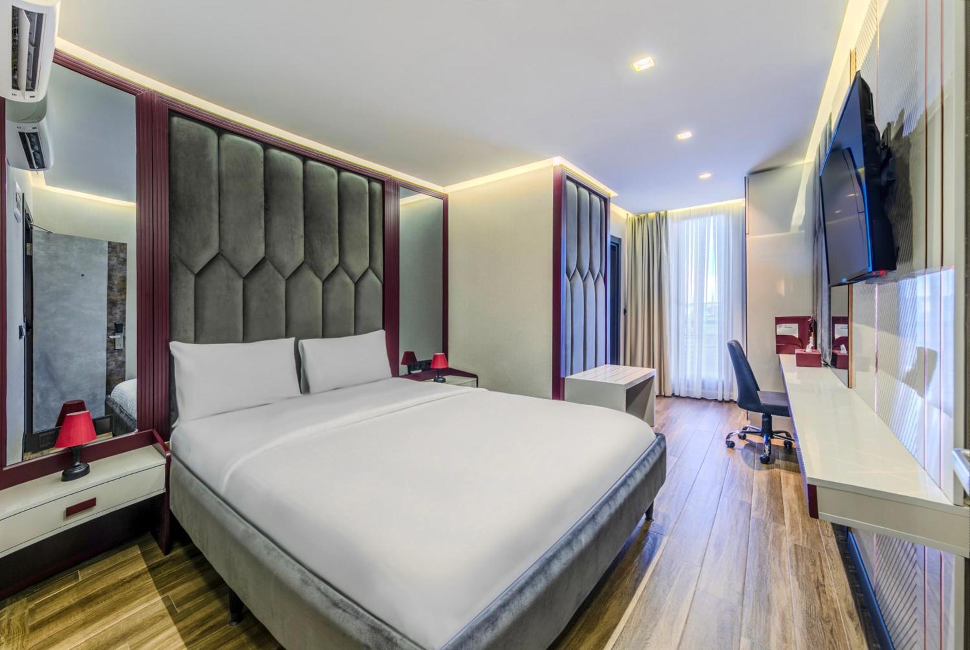 Heaven Premium Hotel Restaurant & Airport Shuttle Arnavutkoy Exterior photo